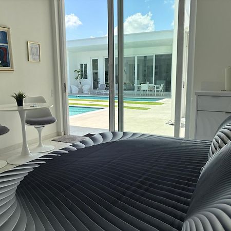 Men Only Clothing Option Guesthouse Near Wilton Manors Fort Lauderdale Bagian luar foto